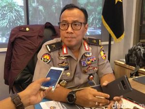 Perusak Pos Lantas Lamongan Serang Polisi Pakai Katapel Kelereng Perusak Pos Lantas Lamongan Serang Polisi Pakai Katapel Kelereng