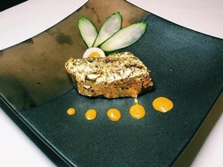 Steak Kobe Berlapis Emas 24 Karat Ini Dijual Seharga Rp. 5,8 Juta!