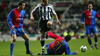 Degen Bersaudara di Basel, Philipp dan David, adalah si kembar yang juga populer di dunia sepakbola. (Foto: Michael Steele/Getty Images)