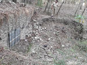 Ada 200 Titik Tanggul Kritis di Brebes Ada 200 Titik Tanggul Kritis di Brebes