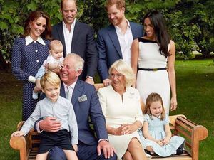 Senangnya, Pangeran Charles dan Cucunya Punya Kesamaan Hobi Senangnya, Pangeran Charles dan Cucunya Punya Kesamaan Hobi