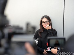 Aurel Hermansyah Ikut Bicara soal Bullying, Ini Kata Ussy Sulistiawaty