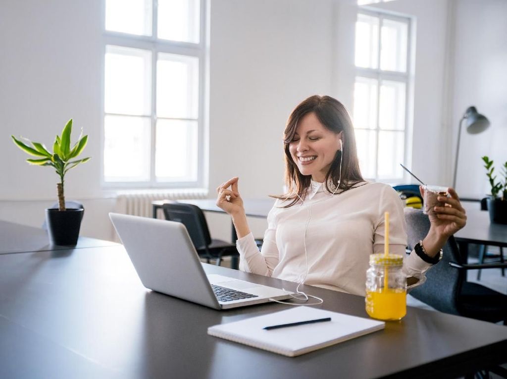 Tips Agar Nggak Kagok di Hari Pertama Kerja Setelah Mudik Lebaran Tips Agar Nggak Kagok di Hari Pertama Kerja Setelah Mudik Lebaran