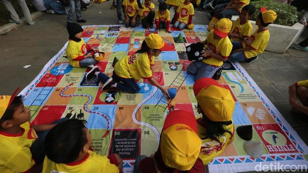 Aksi Peduli Kasus Balita Bertubuh Pendek