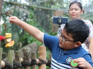 Harpitnas, Yuk Ketemu dan Main Bareng Satwa di Puncak Bogor