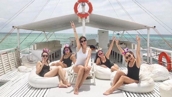 Foto: Liburannya Kat Ramnani, Istri Cantik Christian Bautista