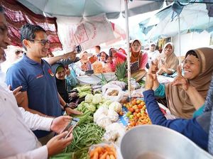 Kunjungi Jawa Tengah, Sandiaga Uno Blusukan ke Pasar hingga Minum Jamu Kunjungi Jawa Tengah, Sandiaga Uno Blusukan ke Pasar hingga Minum Jamu