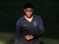 Ada Perpaduan Raphael Varane dan Bobby Moore pada Joe Gomez