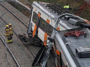 Kereta Tergelincir di Barcelona, 44 Orang Terluka