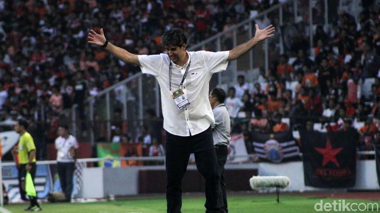Teco Fokus ke Piala Liga Indonesia, Baru Liga 1 Teco Fokus ke Piala Liga Indonesia, Baru Liga 1