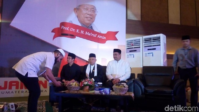 Ma'ruf Amin Hadiri Maulid Nabi Bareng Ustaz Yusuf Mansur