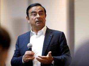Carlos Ghosn Ogah Akui Dirinya Korupsi di Nissan Carlos Ghosn Ogah Akui Dirinya Korupsi di Nissan