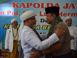 Maulid Nabi, Kapolda Jatim Silaturahmi dengan AUMA di Pamekasan