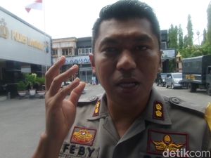Polisi Geledah Rumah Pelaku Penyerangan di Lamongan