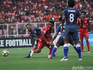 Aji Santoso: Gol Kedua Persija 100 Persen Offside