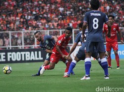 Aji Santoso: Gol Kedua Persija 100 Persen Offside