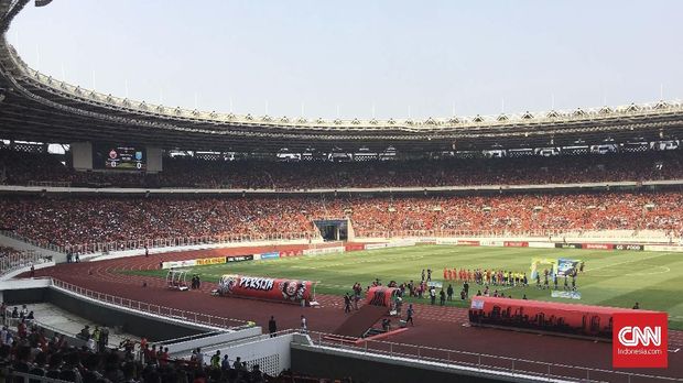 Stadion Utama Gelora Bung Karno terlihat penuh ketika menggelar salah satu laga Persija Jakarta pada Liga 1 2018.
