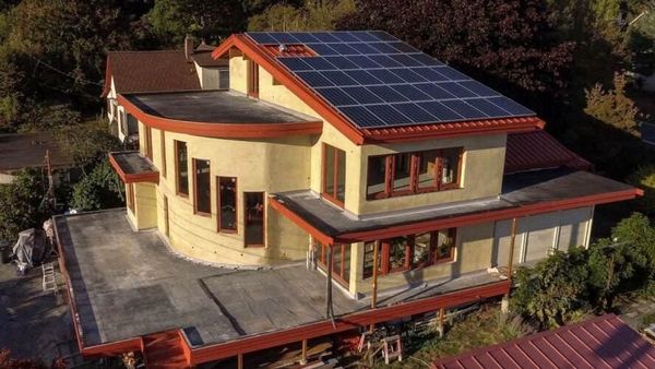 Rumah Ini Didaur Ulang Jadi Ramah Lingkungan