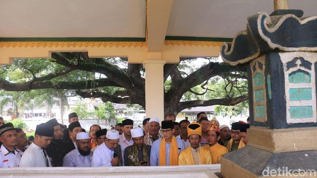  Cawapres Sandiaga Uno berkunjung ke Banda Aceh, Selasa (20/11/2018)