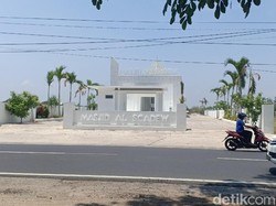 Unik, Masjid Al Scadew Sisca Dewi di Madiun Jadi Ajang Selfi