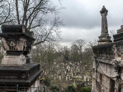 Ini Pemakaman Paling Terkenal Sedunia dalam Fantastic Beasts 2