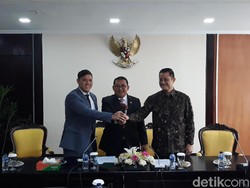 DPR Lantik Wakil Ketua BKSAP Pengganti Fadel Muhammad