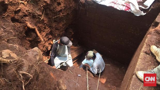 Arkeolog Dalami Temuan Situs Candi di Desa Duduhan, Semarang