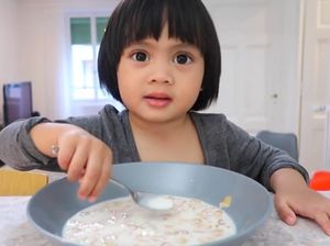 Gemasnya Dia Sekala Bumi Anak Ayudia Bing Slamet Gemasnya Dia Sekala Bumi Anak Ayudia Bing Slamet
