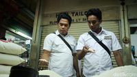 Satgas Pangan dan Bulog Cek Harga Beras di Pasar Tomang Barat