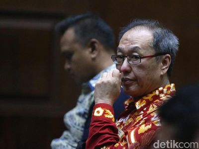 2 Terdakwa Korupsi e-KTP Bacakan Pleidoi