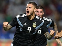 Kurang dari satu tahun lagi Argentina akan menghadapi Copa Amerika. Sejauh ini mereka terlihat sudah membangun pondasi yang kuat, meski tanpa Messi. Bersama Scolani, optimisme publik Argentina mungkin bisa tumbuh lagi.