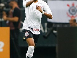 Pedrinho, Pemain Muda Brasil yang Perpanjang Persaingan Madrid-Barca