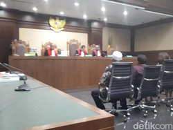 5 Anggota DPRD Sumut Didakwa Terima Uang Ketok Palu dari Gatot Pujo