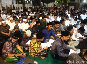 10 Contoh Pidato Maulid Nabi Singkat untuk SD, SMP, hingga Masyarakat Umum 10 Contoh Pidato Maulid Nabi Singkat untuk SD, SMP, hingga Masyarakat Umum