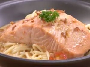 Resep Spaghetti Laksa Salmon, Cara Lain Nikmati Salmon Sehat Resep Spaghetti Laksa Salmon, Cara Lain Nikmati Salmon Sehat