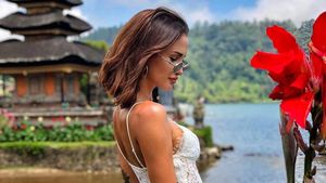 Foto: Liburannya Model Rusia Sekaligus DJ Terseksi di Bali