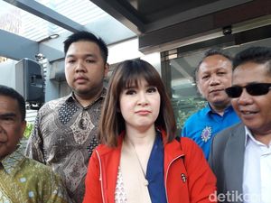 Diperiksa 6,5 Jam, Grace Natalie Jelaskan Pidato Tolak Perda Syariah Diperiksa 6,5 Jam, Grace Natalie Jelaskan Pidato Tolak Perda Syariah