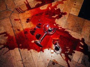 Resto yang Sajikan Daging Manusia hingga Jisoo BlackPink yang Suka Makan