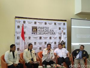 Janji Kampanye PKS: Hapus Pajak Motor dan Terapkan SIM Seumur Hidup