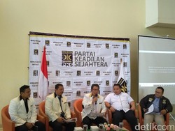 Janji Kampanye PKS: Hapus Pajak Motor dan Terapkan SIM Seumur Hidup