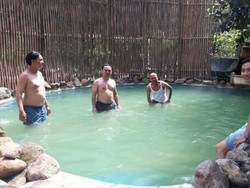Bukan di Jepang, Ini Onsen di Lembang