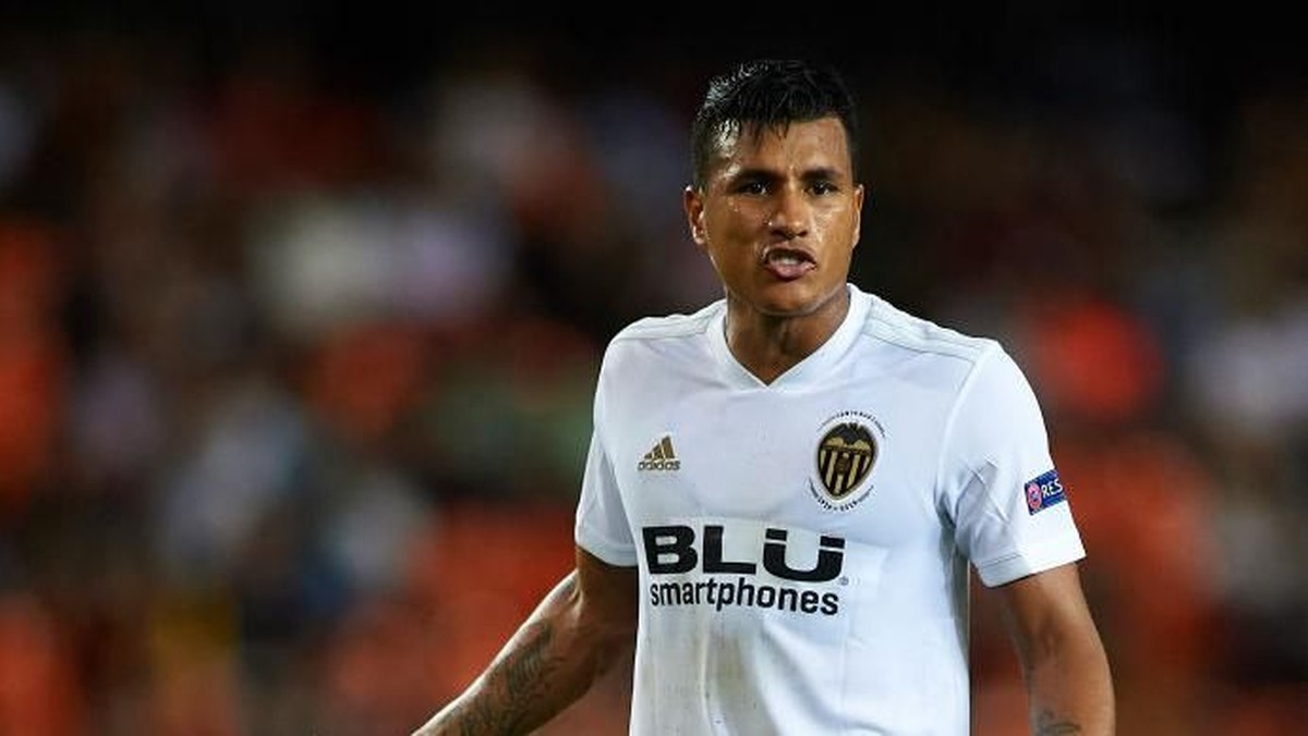 Jeison Murillo dengan seragam Valencia. (Foto: Manuel Queimadelos Alonso/Getty Images)