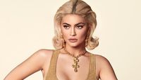 7 Artis dengan Aset Tubuh yang Unik, Nomor 3 Sampai Bikin Kaya Raya