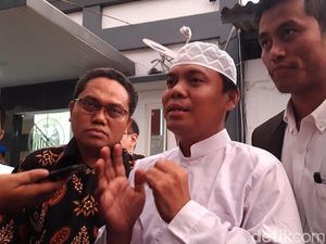 Gus Nur Kecewa, Sebut Pelapornya Sertakan Video yang Terpotong Gus Nur Kecewa, Sebut Pelapornya Sertakan Video yang Terpotong