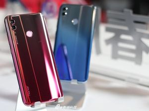 Penampakan Honor 10 Lite, Ponsel Murah Berpenampilan Mewah