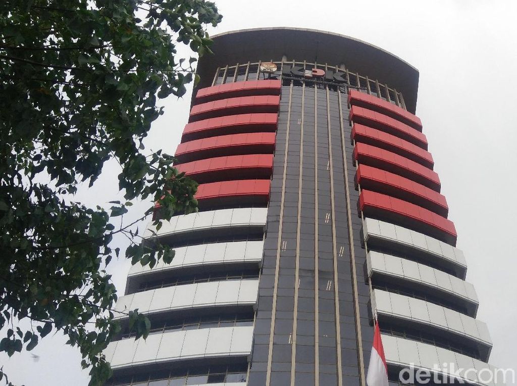 Eks Sekjen Kemendagri Dipanggil KPK soal Korupsi Gedung IPDN Eks Sekjen Kemendagri Dipanggil KPK soal Korupsi Gedung IPDN