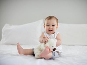 25 Nama Bayi Perempuan dengan Arti Bahagia