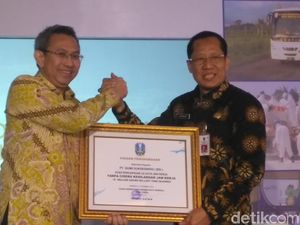Pengelola Tambang Emas Tumpang Pitu Banyuwangi Raih Penghargaan K3 Pengelola Tambang Emas Tumpang Pitu Banyuwangi Raih Penghargaan K3