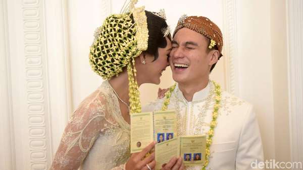 Angel Lelga Digerebek Vicky, Gisel dan Gading hingga Baim Wong Nikah