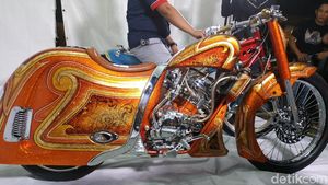 Motor Ini Bergaya Bak Sinden